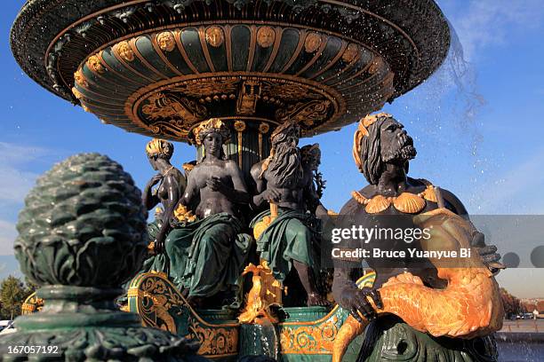 fountain of place de la concorde - concorde stock pictures, royalty-free photos & images