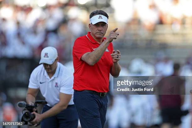 Head coach Jedd Fish of the Arizona Wildcats before the game against the Mississippi State Bulldogs at Davis Wade Stadium on September 09, 2023 in...