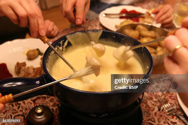 Meal, Cheese fondue.