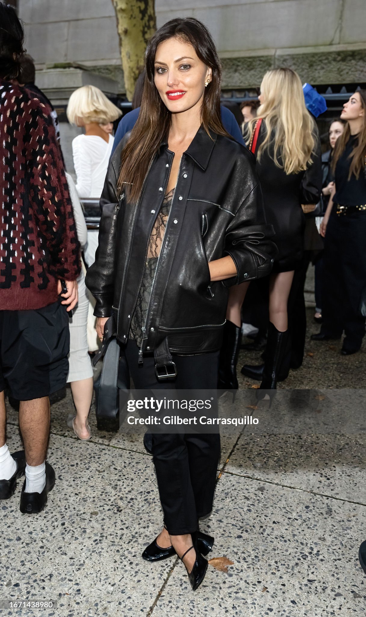 Phoebe Tonkin - seen arriving at Khaite Fashion Show during NFW 2023 in HQ