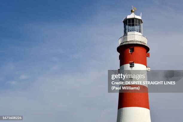 smeaton's tower in plymouth - plymouth england fotografías e imágenes de stock