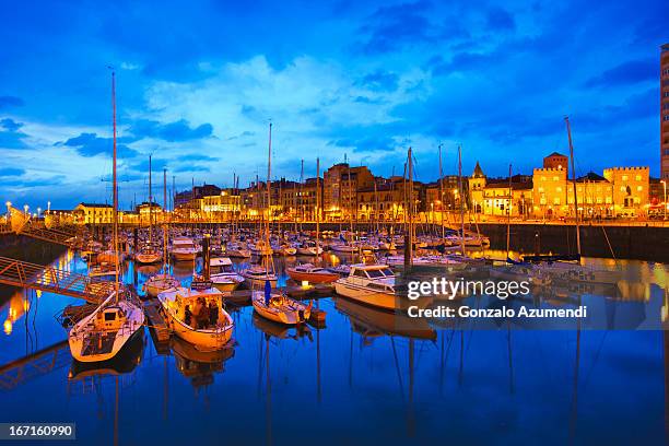 view of gijon. - gijon fotografías e imágenes de stock