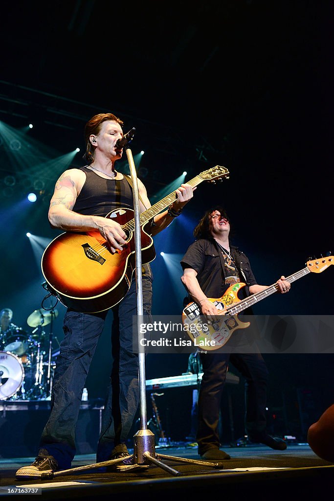 Goo Goo Dolls In Concert