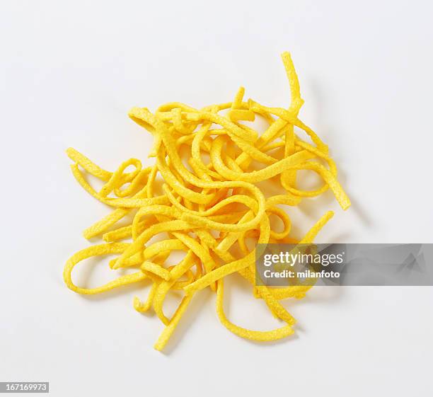 spaetzle noodles - crunchy stock pictures, royalty-free photos & images