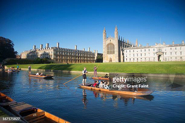 boats on river - cambridge england stock pictures, royalty-free photos & images