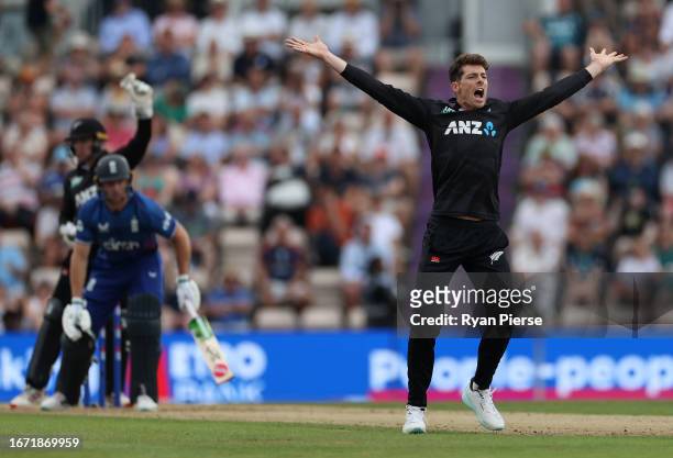 Mitchell Santner of New Zealand appeals for the wicket of Jos Buttler of England during the 2nd Metro Bank One Day International match between...