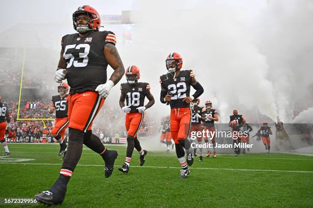 The Cleveland Browns take the field prior to the game against the Cincinnati Bengals at Cleveland Browns Stadium on September 10, 2023 in Cleveland,...