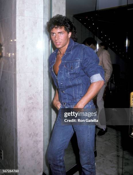 Billy Hufsey Photos and Premium High Res Pictures - Getty Images Billy Hufsey Photos and Premium High Res Pictures - Getty Images