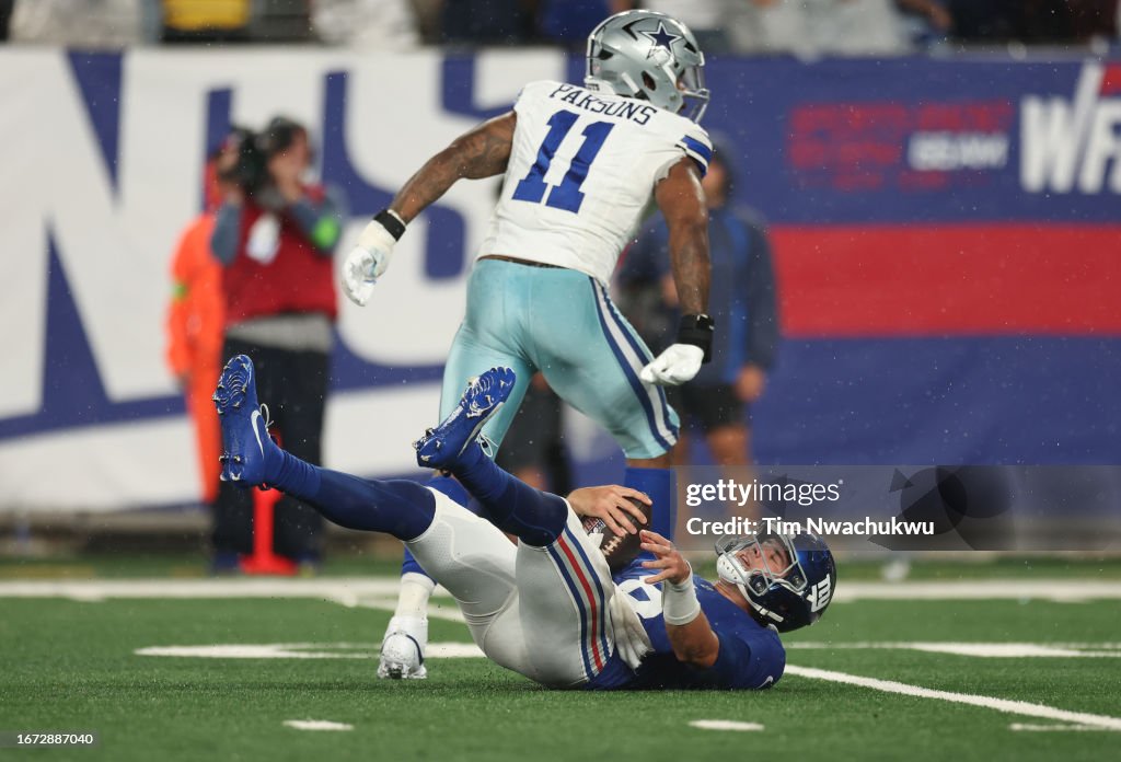 Dallas Cowboys v New York Giants
