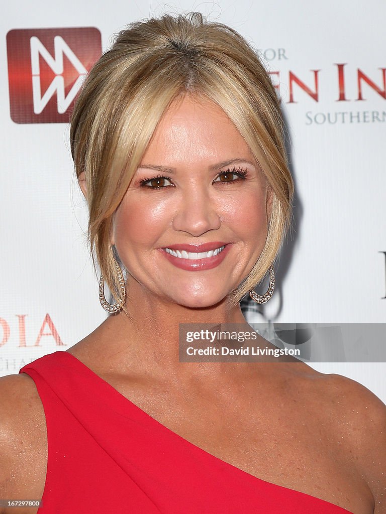 TV host Nancy O'Dell attends the 56th Annual Genii Awards at Skirball
