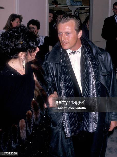 Actor Rutger Hauer and wife Ineke ten Kate attend the 45th Annual Golden Globe Awards on January 23, 1988 at the Beverly Hilton Hotel in Beverly...