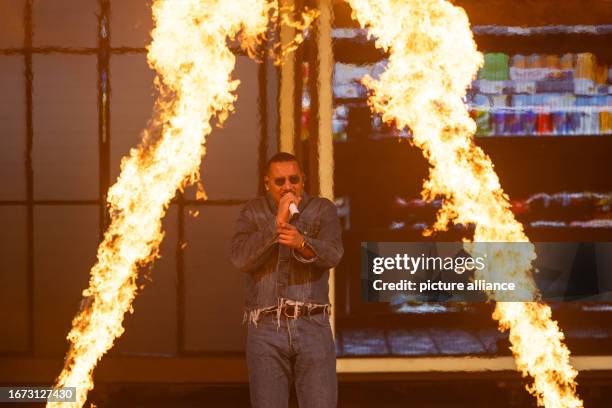 Apache The Rapper 56 Apache (Rapper) Stock Photos, High-Res Pictures, and Images - Getty ...
