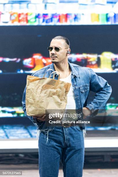 Apache The Rapper 56 Apache (Rapper) Stock Photos, High-Res Pictures, and Images - Getty ...