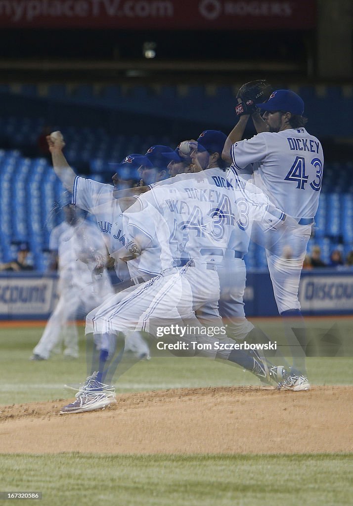 Chicago White Sox v Toronto Blue Jays