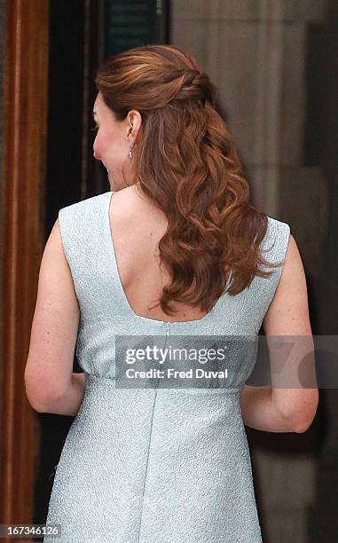 Catherine, Duchess of Cambridge attends an evening reception to celebrate the work of the Art Room Charity at the National Portrait Gallery on April...