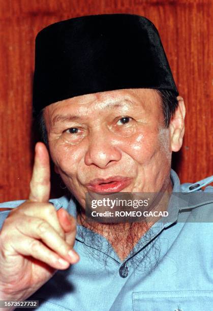 Mahat Hashim 12 Salamat Hashim Stock Photos, High-Res Pictures, and Images - Getty ...