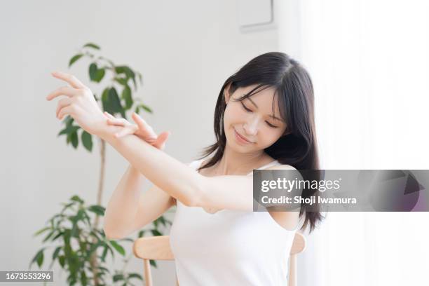 beauty image of japanese women - body care and beauty stock pictures, royalty-free photos & images