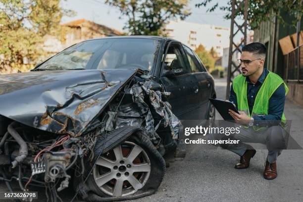 car accident inspection - car insurance stock pictures, royalty-free photos & images