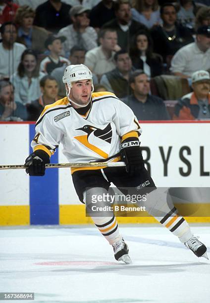Pat Falloon of the Pittsburgh Penguins skates on the ice during an NHL game against the Philadelphia Flyers on March 26, 2000 at the Wells Fargo...