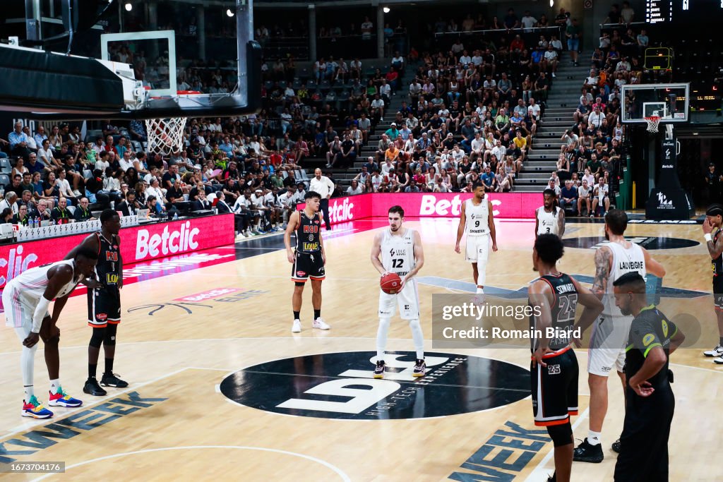 Stadium Lyon Asvel Melvin Ajinça Of Asvel During The Betclic Elite