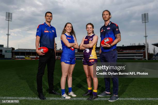 Eastern Ranges Coach 72 Ava Burns Stock Photos, High-Res Pictures, and Images - Getty Images