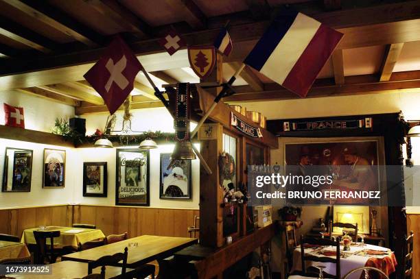 Photo prise le 11 décembre 2006 de la salle à manger de l'hôtel Arbez, situé à la Cure, commune de "Les Rousses", à la frontière Franco-Suisse....