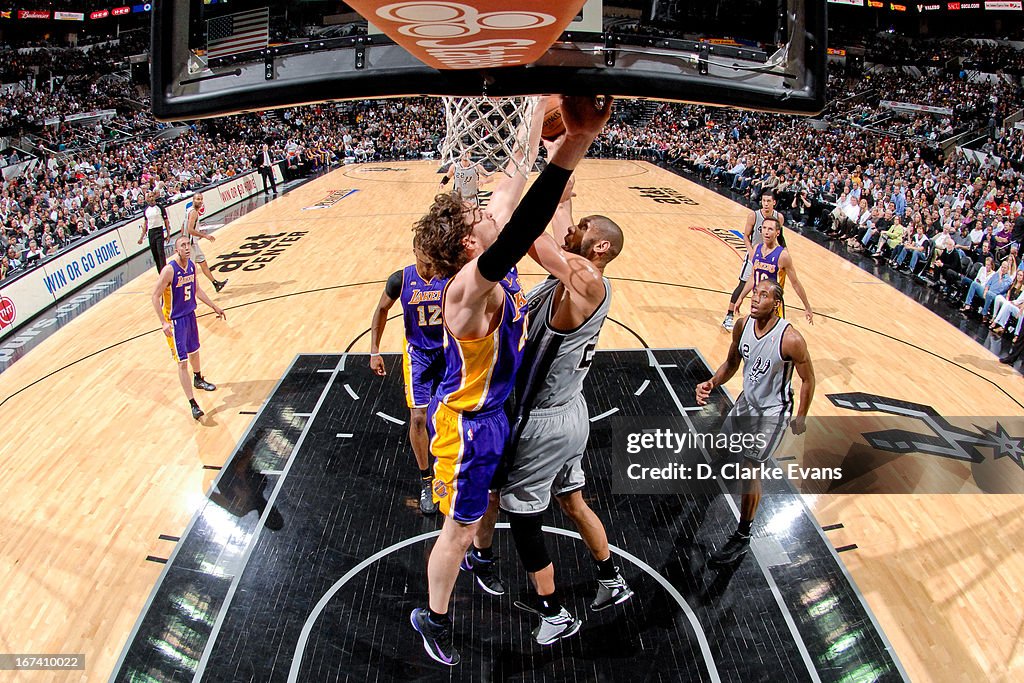 Los Angeles Lakers v San Antonio Spurs - Game Two