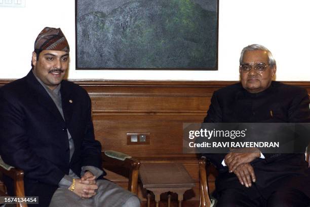 Nepalese Crown Prince Paras Bir Bikram Shah Dev poses with Indian Prime Minister Atal Behari Vajpayee prior to a meeting in New Delhi, 19 January...