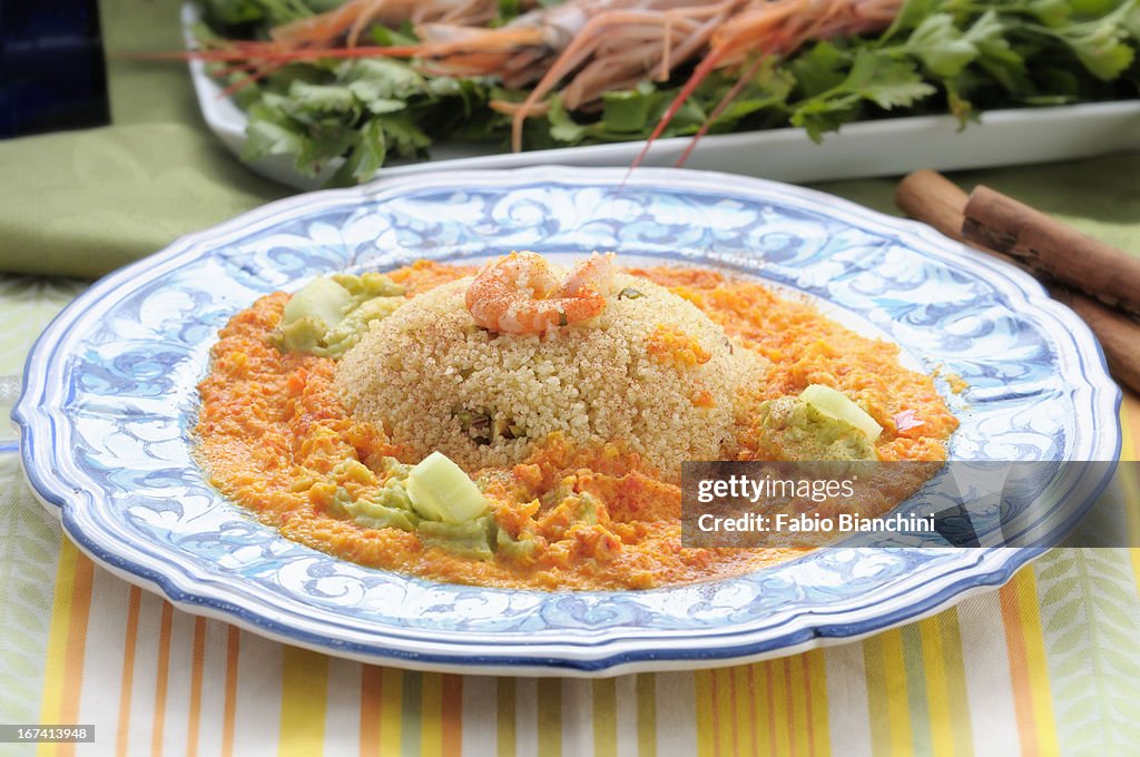 Couscous with prawns
