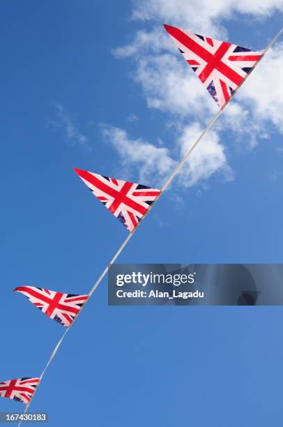 英国ホオジロます。 - street party ストックフォトと画像