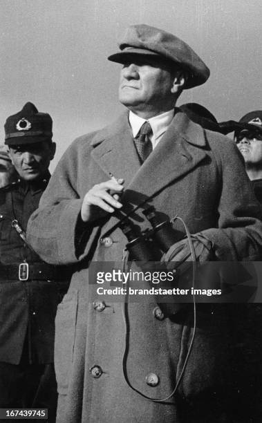 Turkish politican Mustafa Kemal Atatürk. About 1930. Photograph. Der türkische Politiker Mustafa Kemal Atatürk. Um 1930. Photographie.