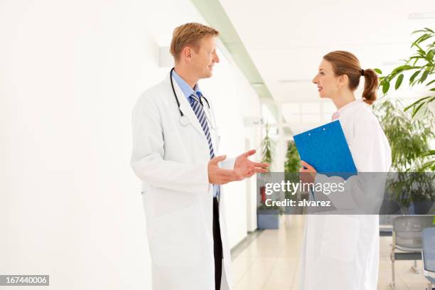 doctors at the hospital - hhp5 stock pictures, royalty-free photos & images