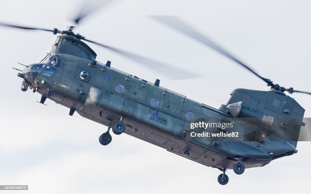 Chinook HC.4/6A in the hover