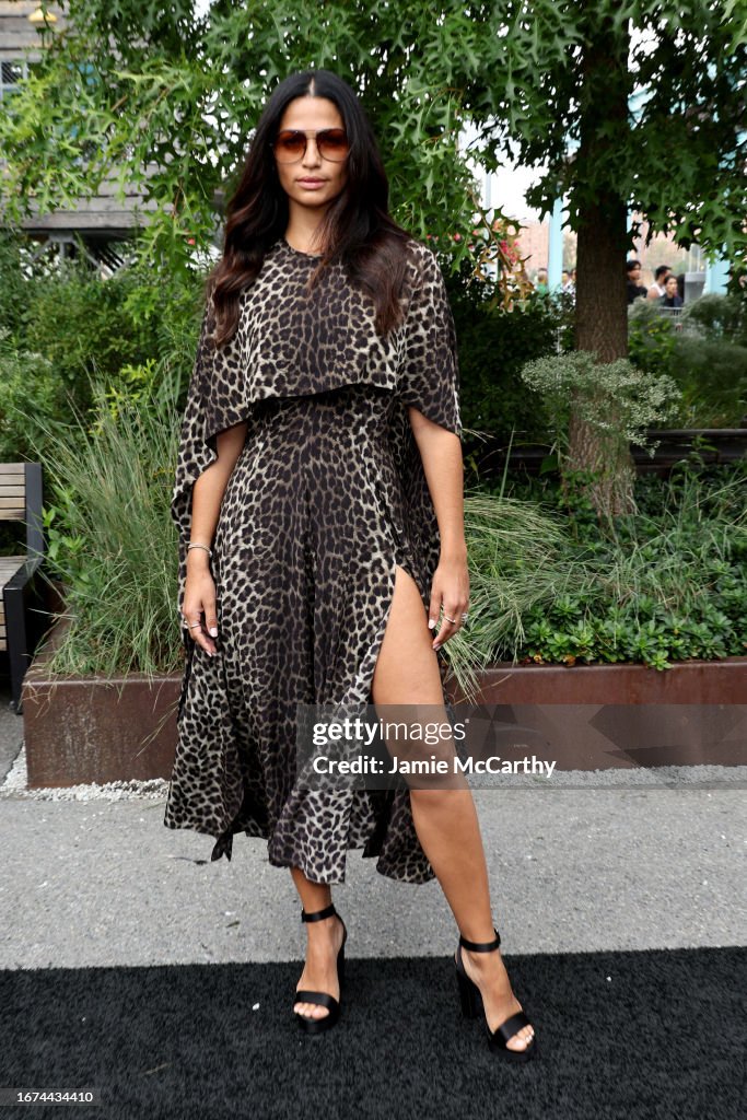 Camila Alves McConaughey Attends The Michael Kors Collection News camila-alves-mcconaughey-attends-the-michael-kors-collection-news
