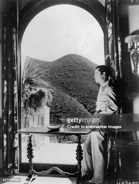 The US-american actor Joe Evans Brown at his home in Hollywood. 1932. Photograph. Der US-amerikanische Schauspieler Joe Evans Brown in seinem Haus in...