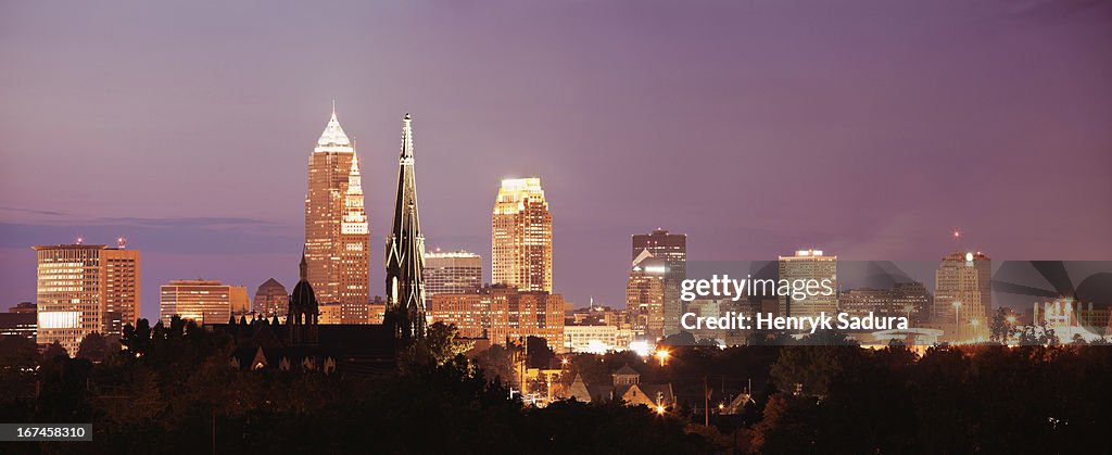 USA, Ohio, Cleveland, Cityscape at night