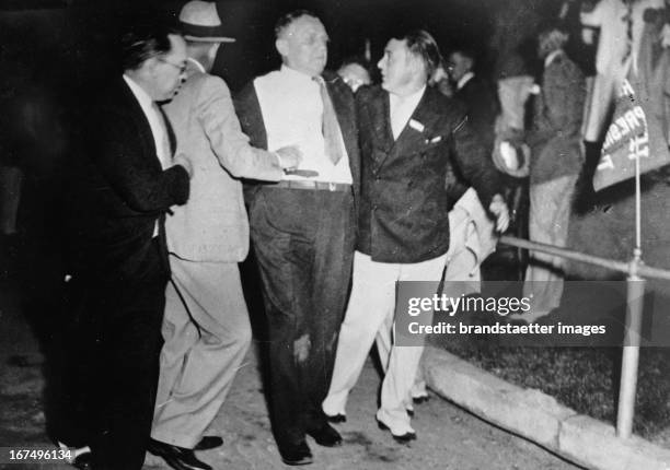 On 15 February 1933 in Belmont Park in Miami Cermak was shot during a spontanous speech of the newly elected president Franklin D. Roosevelt by the...