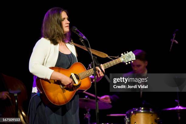 Madeleine Peyroux performs on stage in concert at Palau de la Musica during Guitar Festival BCN on April 25, 2013 in Barcelona, Spain.