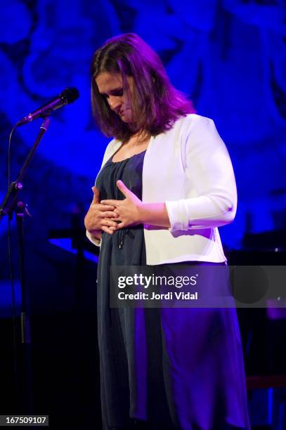 Madeleine Peyroux performs on stage in concert at Palau de la Musica during Guitar Festival BCN on April 25, 2013 in Barcelona, Spain.