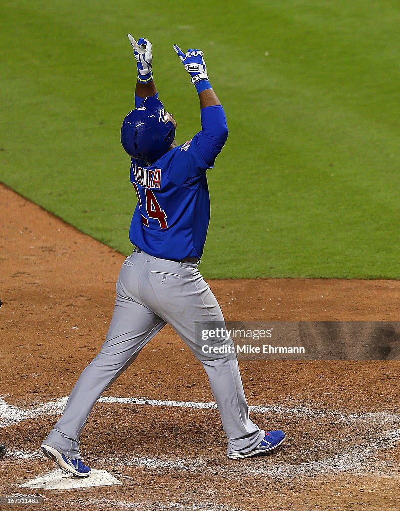 Chicago Cubs v Miami Marlins