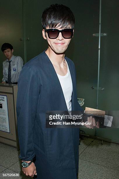 South Korean actor Hyun Bin is seen on departure at Incheon International Airport on April 25, 2013 in Incheon, South Korea.