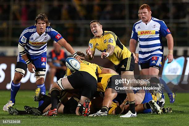 Perenara of the Hurricanes passes during the round 11 Super Rugby match between the Hurricanes and the Stormers at FMG Stadium on April 26, 2013 in...