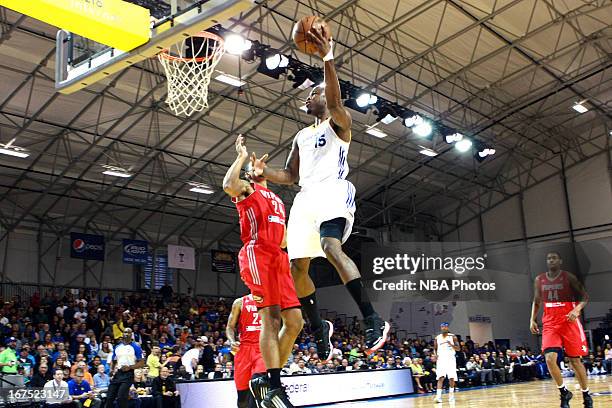 Travis Leslie of the Santa Cruz Warriors shoots a layup against the Rio Grande Valley Vipers during Game One of the D-League Championship on April...