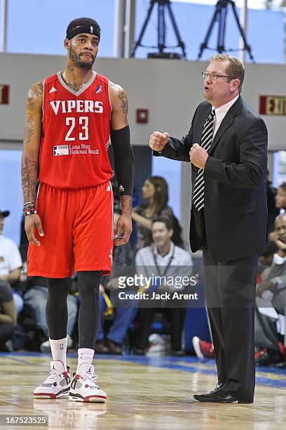 Head Coach Nick Nurse of the Rio Grande Valley Vipers speaks with D.J. Kennedy while playing against the Santa Cruz Warriors during Game One of the...