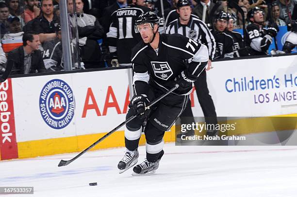 Jeff Carter of the Los Angeles Kings skates with the puck against the Columbus Blue Jackets at Staples Center on April 18, 2013 in Los Angeles,...