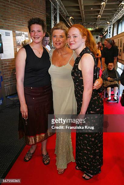 Jutta Speidel + Töchter Franziska + Antonia Bei Eröffnung Des Filmfest München