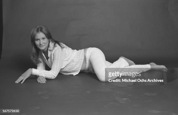 Seminal adult film star Linda Lovelace poses for a portrait circa 1976 in Los Angeles, California.
