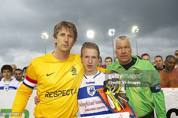 Edwin van der Sar, Mijkel van Nieuwenhuizen, Roelof Luinge during the benefit match for the relatives of Richard Nieuwenhuizen, the football linesman...
