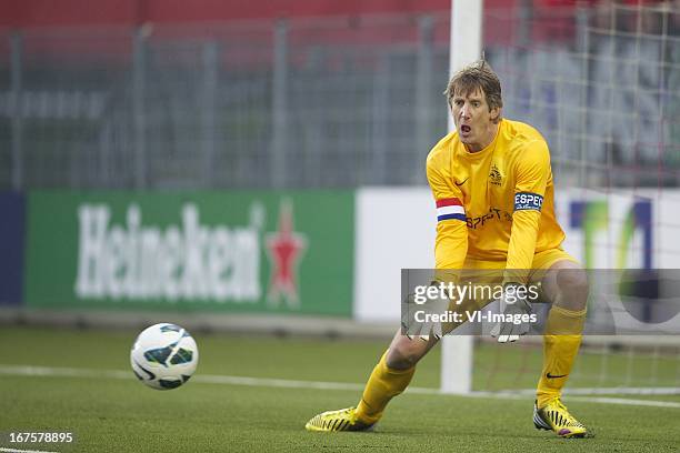 Edwin van der Sar during the benefit match for the relatives of Richard Nieuwenhuizen, the football linesman who died after being beaten and kicked...