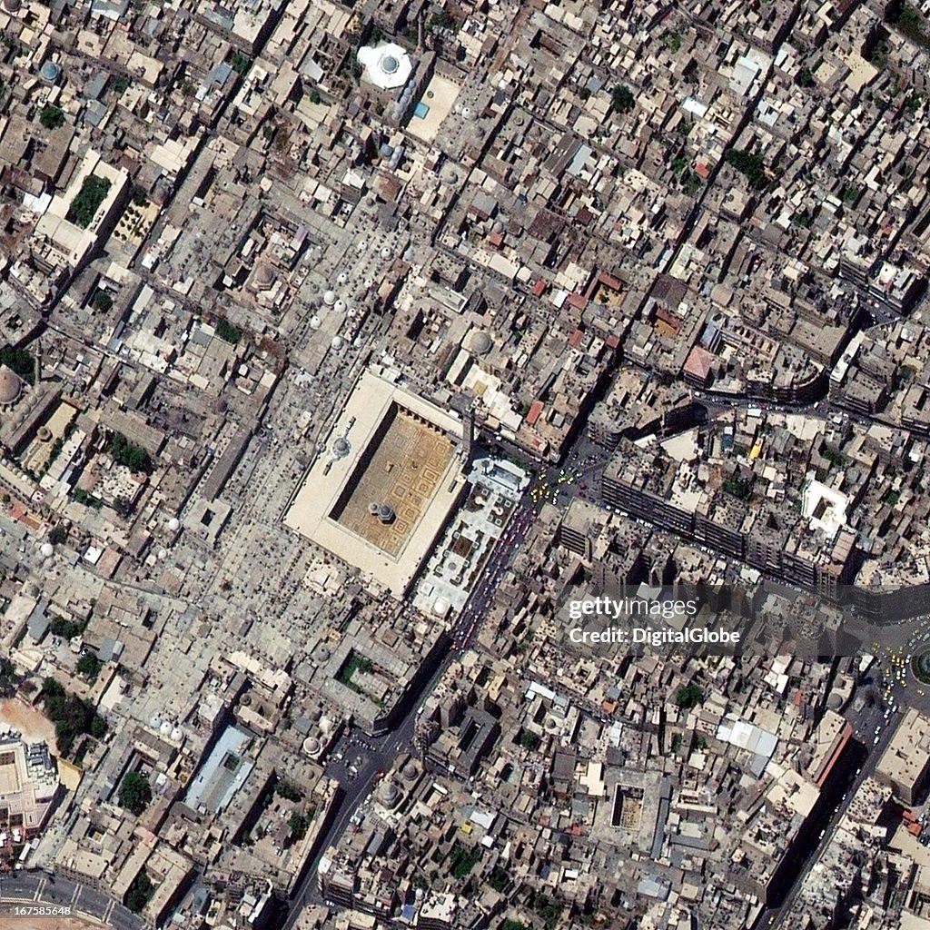 Satellite Image of the Umayyad Mosque before the minaret was destroyed